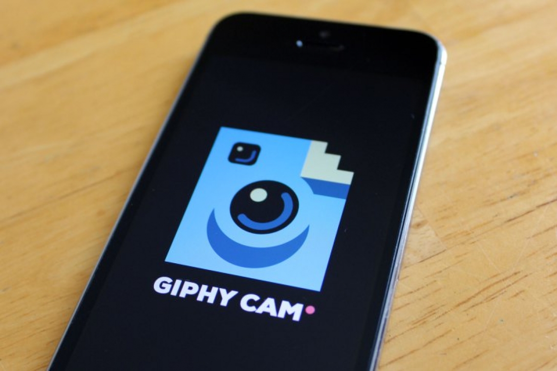 Giphy Cam позволяет создавать и обмениваться gif'ками
